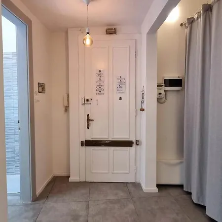 Apartment Testi 3 - Reception *